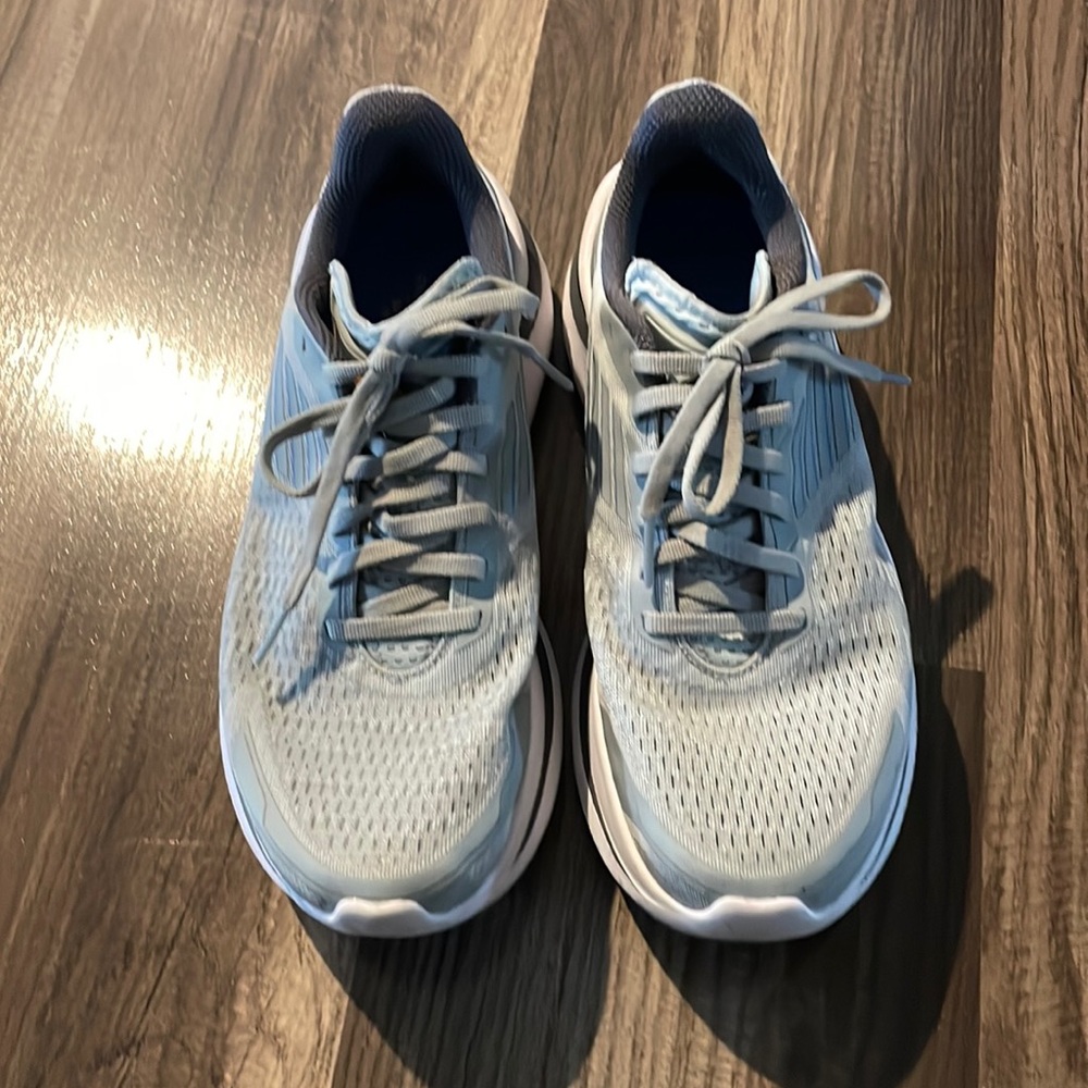 Saucony Endorphin Shift 3 Running Shoes